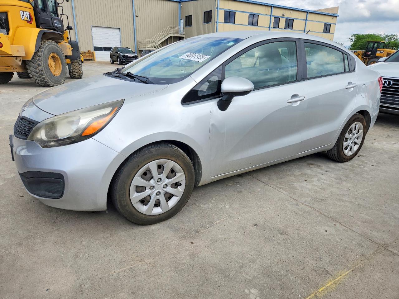 Salvage Kia Rio Image
