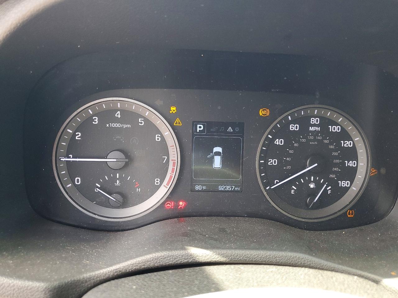 Hyundai TUCSON Night