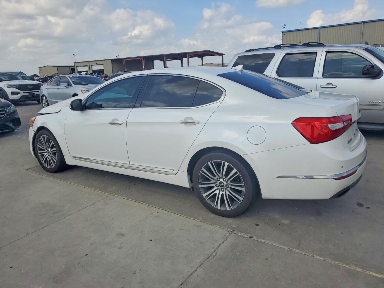 Kia Cadenza Premium