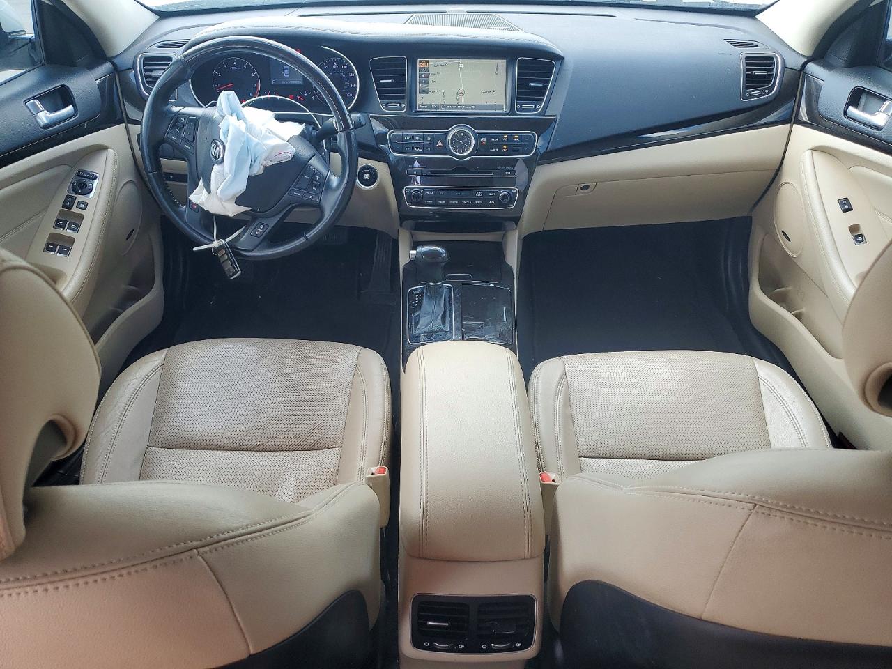 Kia Cadenza Premium