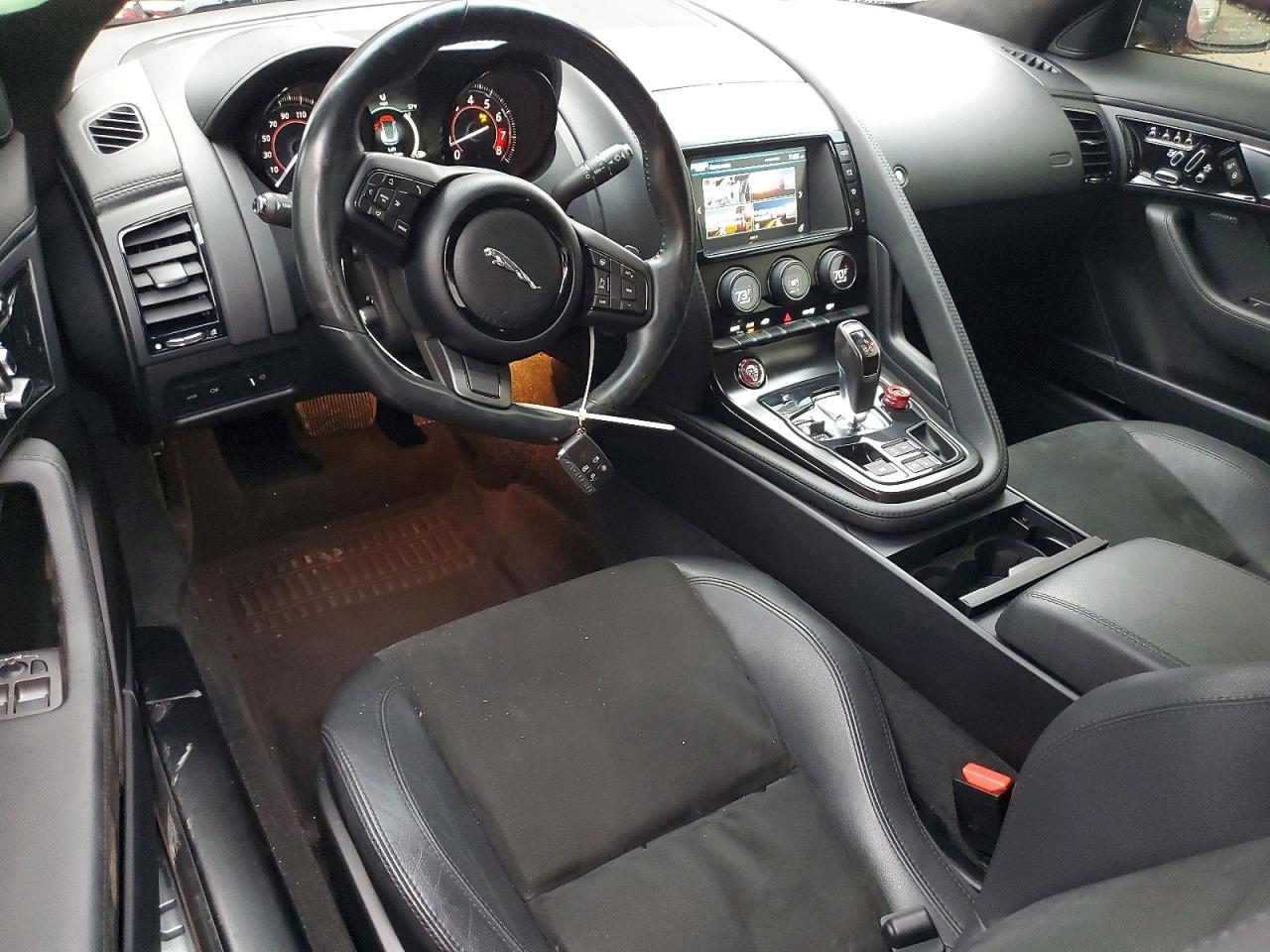 Jaguar F-TYPE