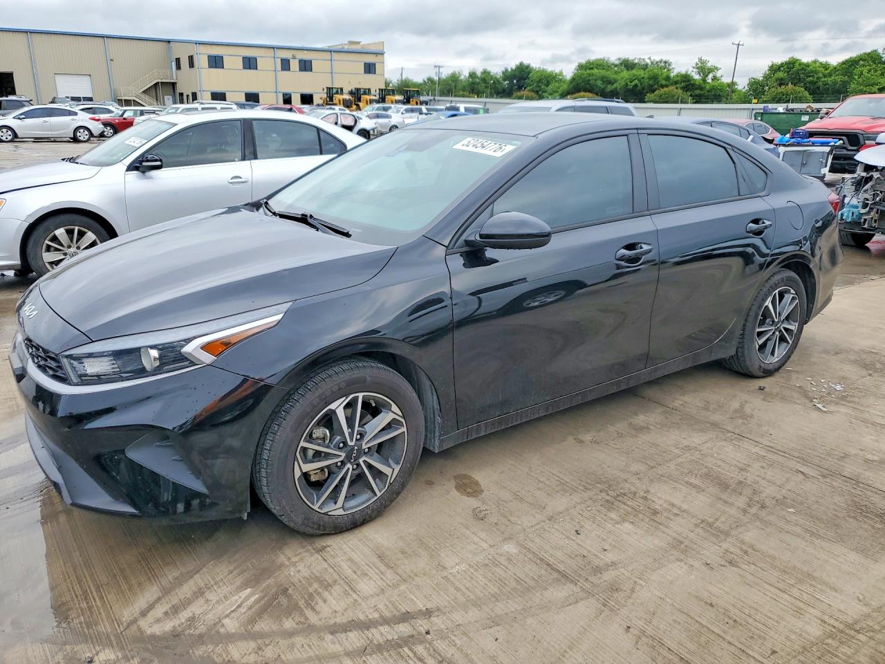 Salvage Kia Forte Image