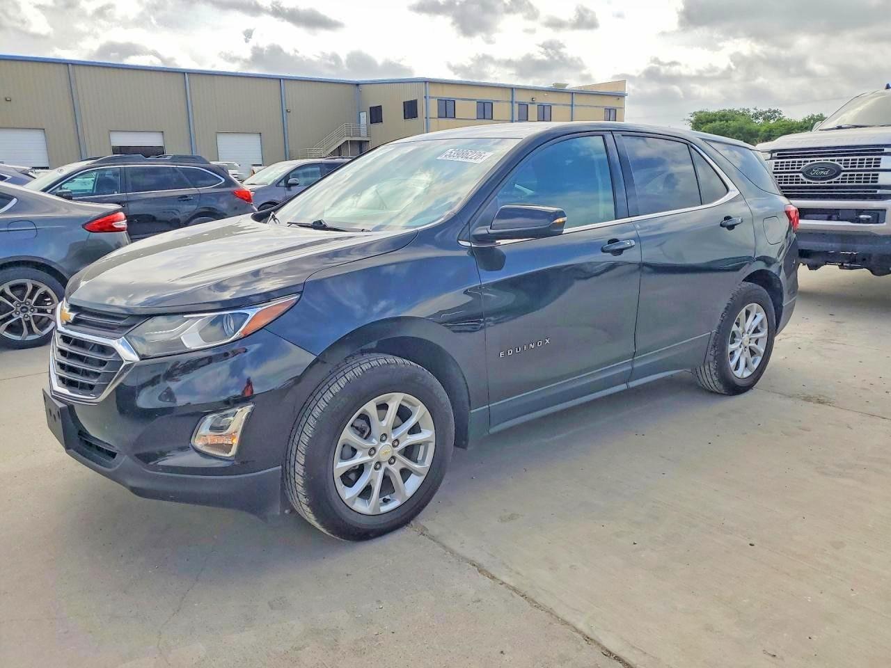 Salvage Chevrolet Equinox Image
