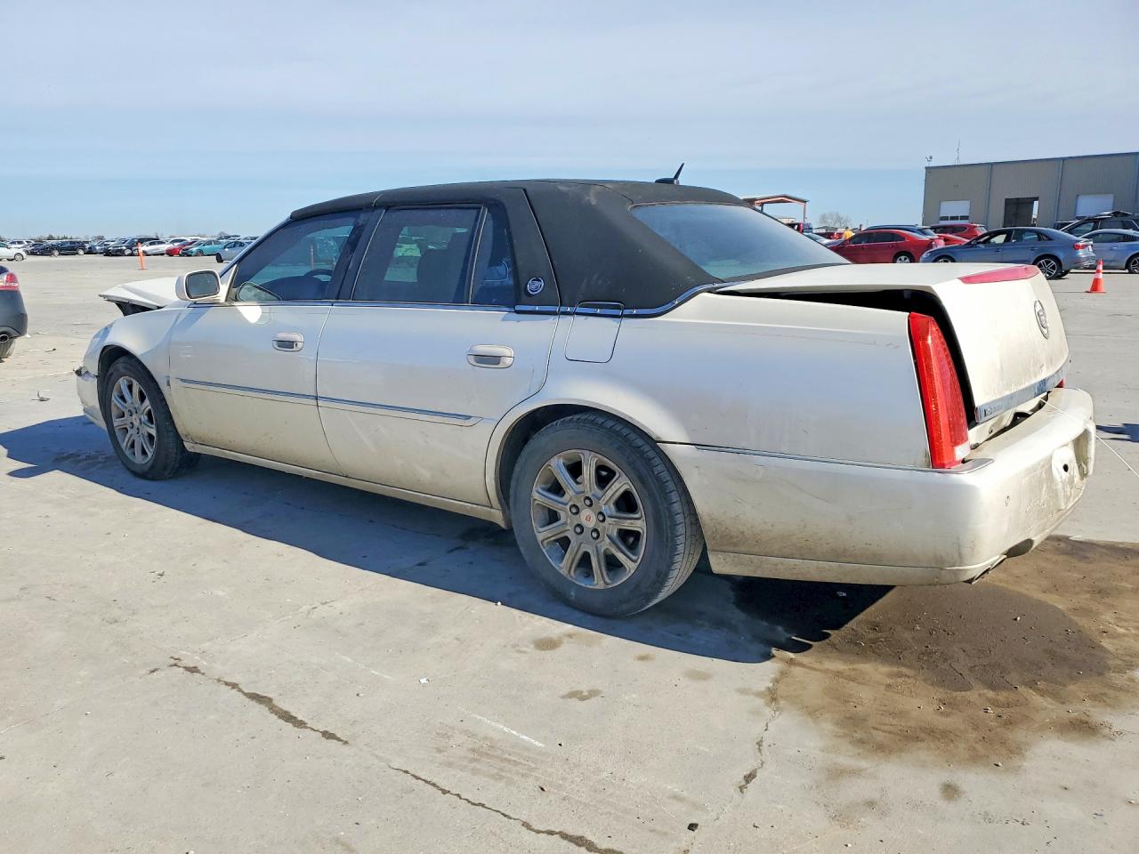 Cadillac DTS