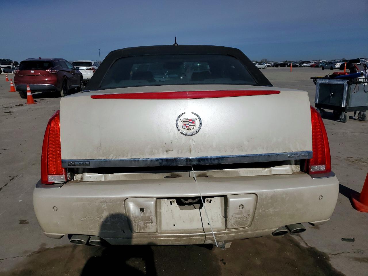 Cadillac DTS