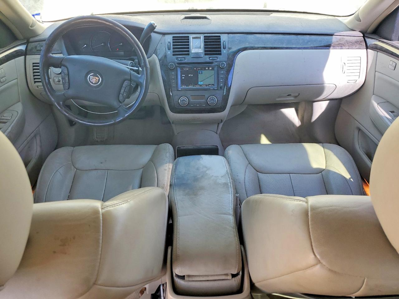 Cadillac DTS
