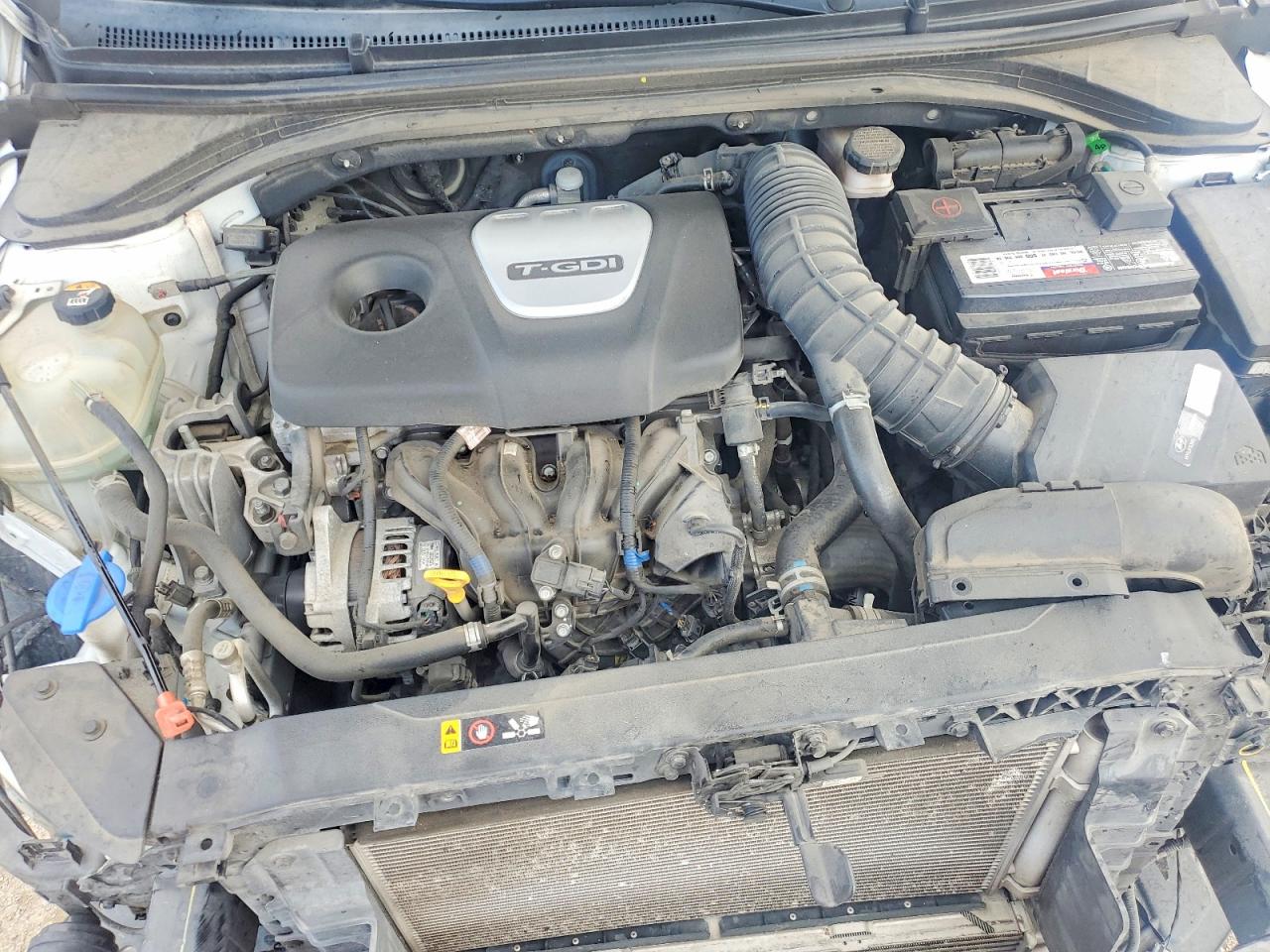 Hyundai ELANTRA Sport