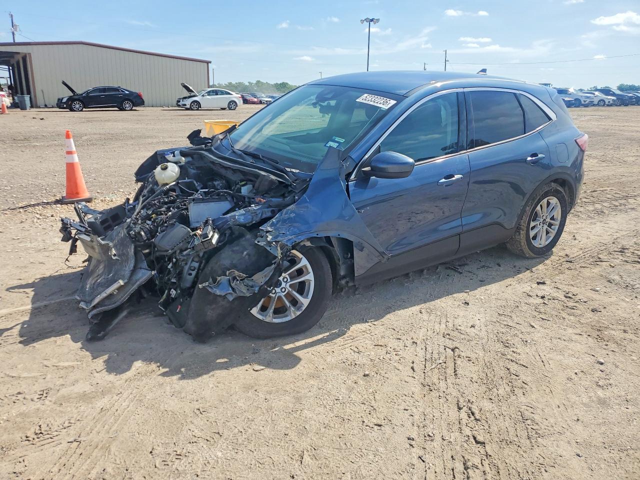 Salvage Ford Escape Image