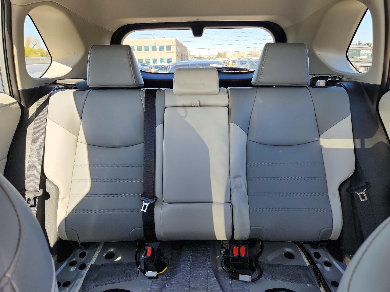 Toyota RAV4 Xle Premium