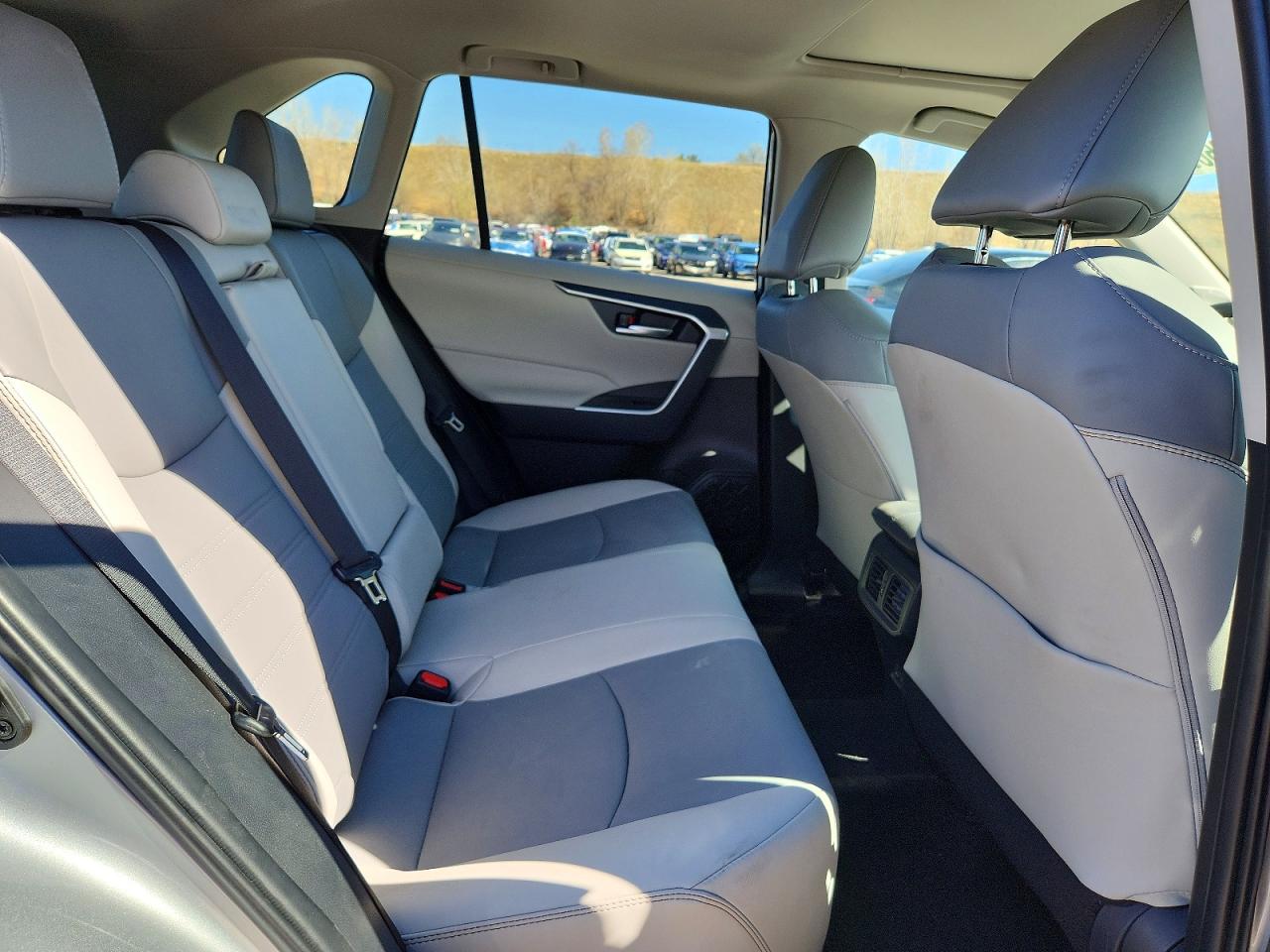 Toyota RAV4 Xle Premium