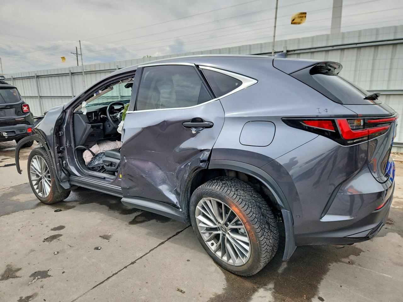 Lexus NX Luxury