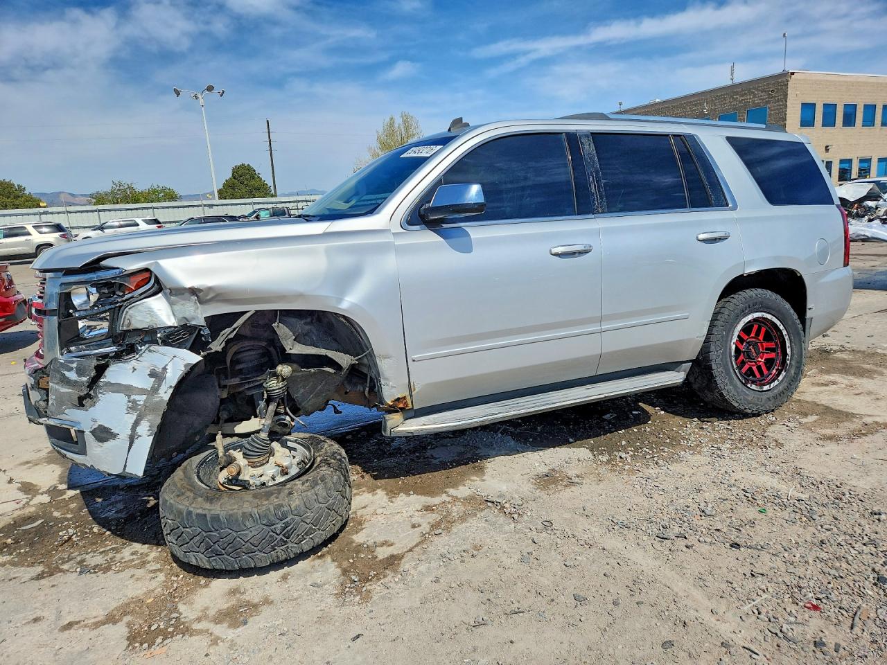 Salvage Chevrolet Tahoe Image
