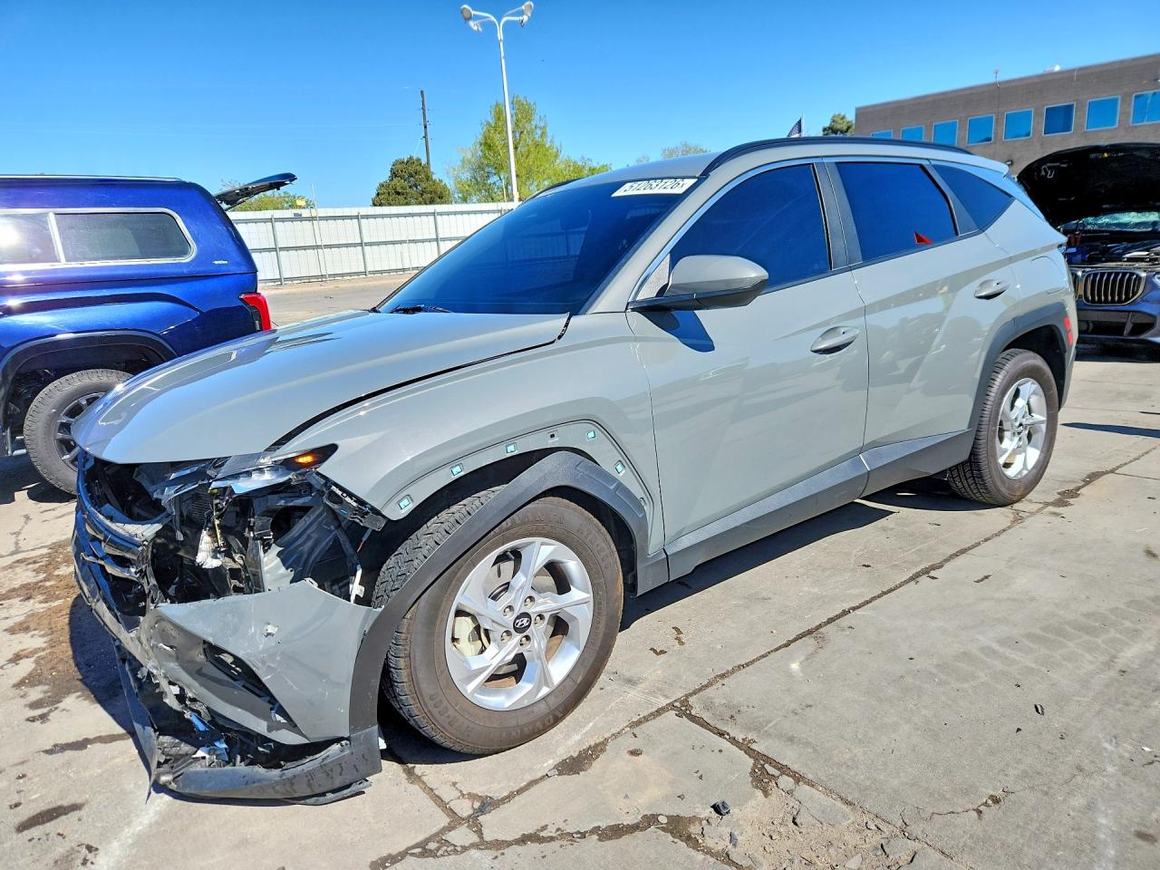 Salvage Hyundai TUCSON Image