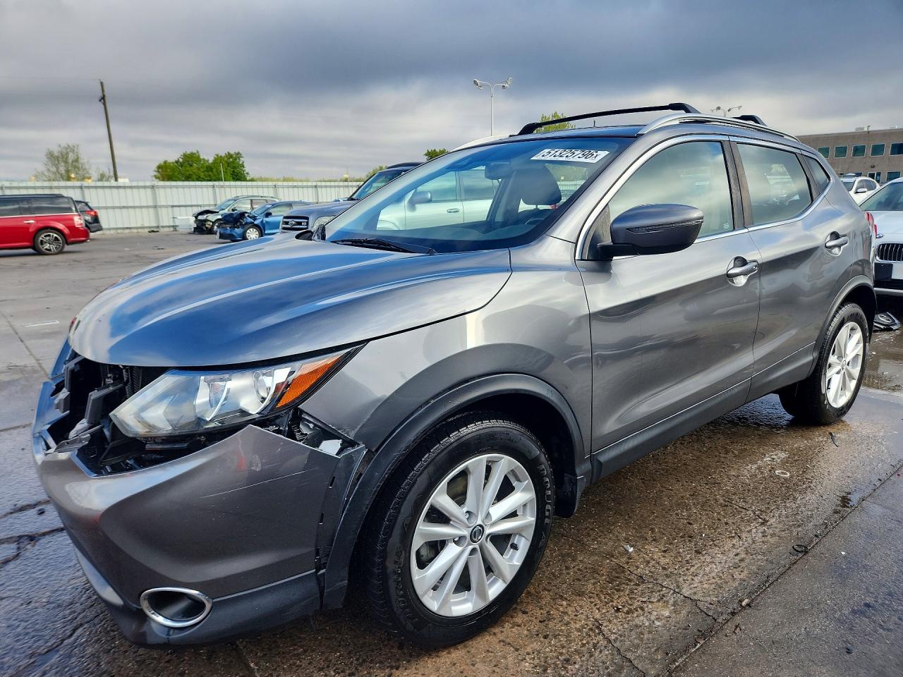 Salvage Nissan Rogue Image