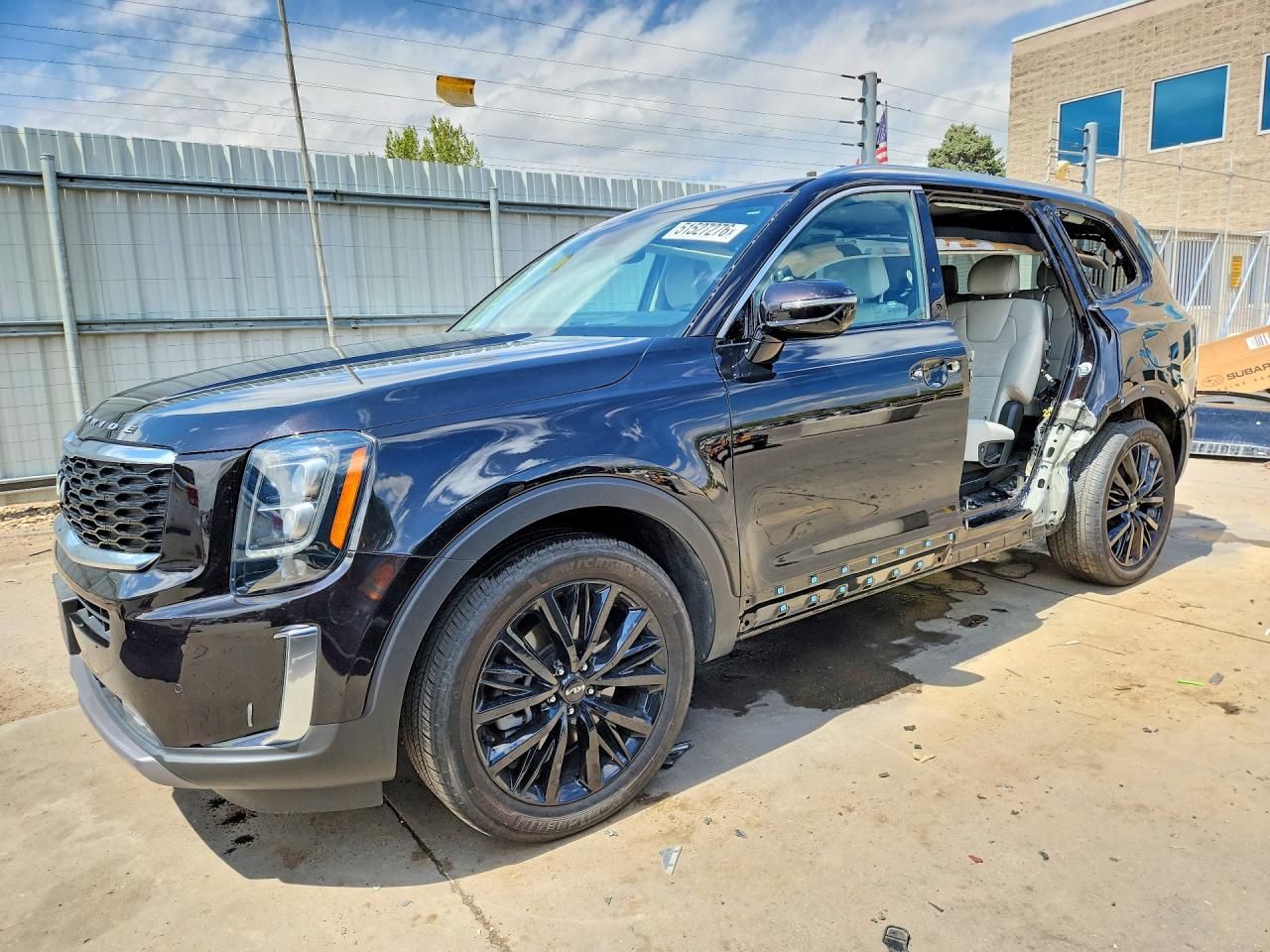 Salvage Kia Telluride Image