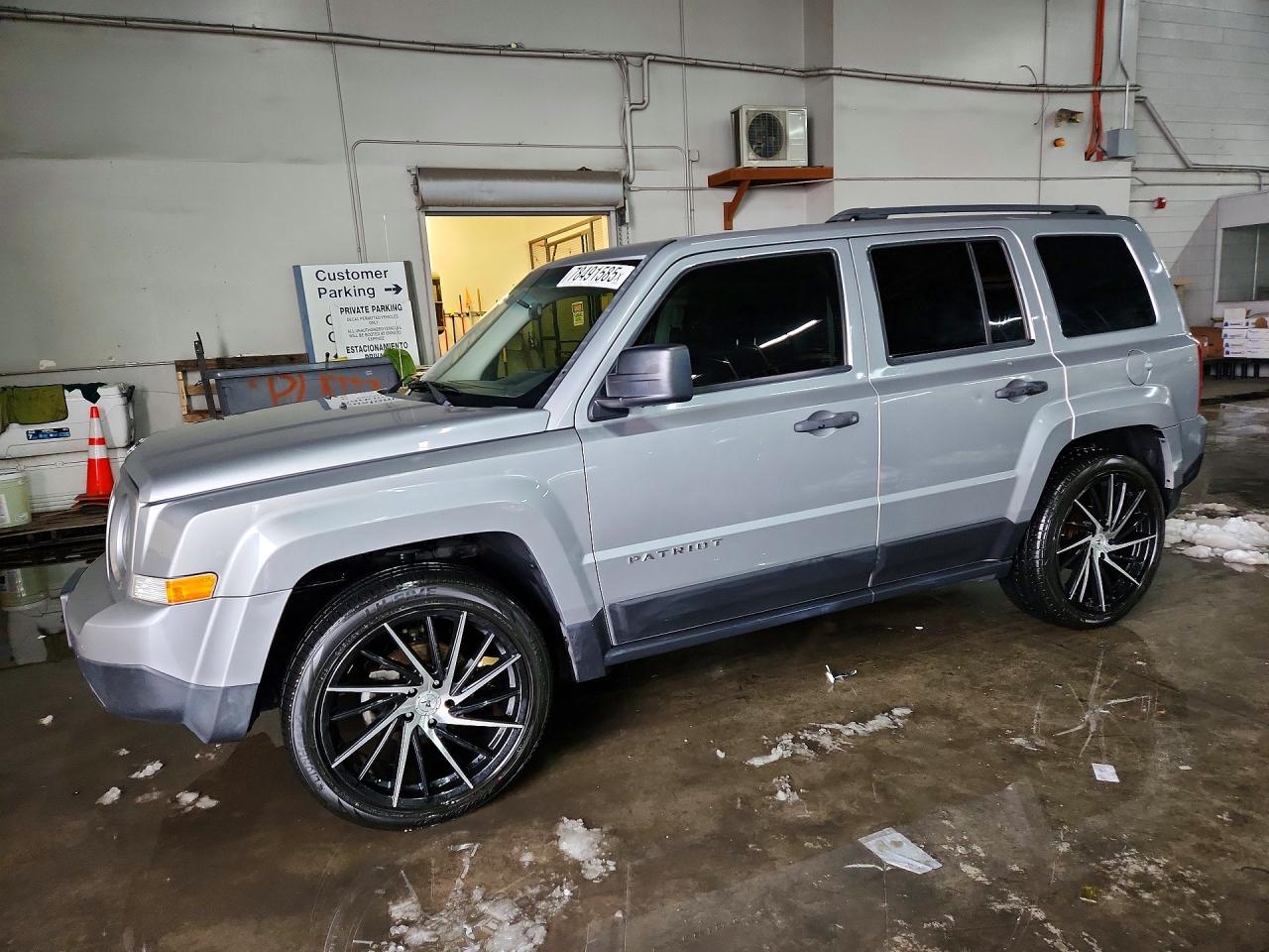 Salvage Jeep Patriot Image