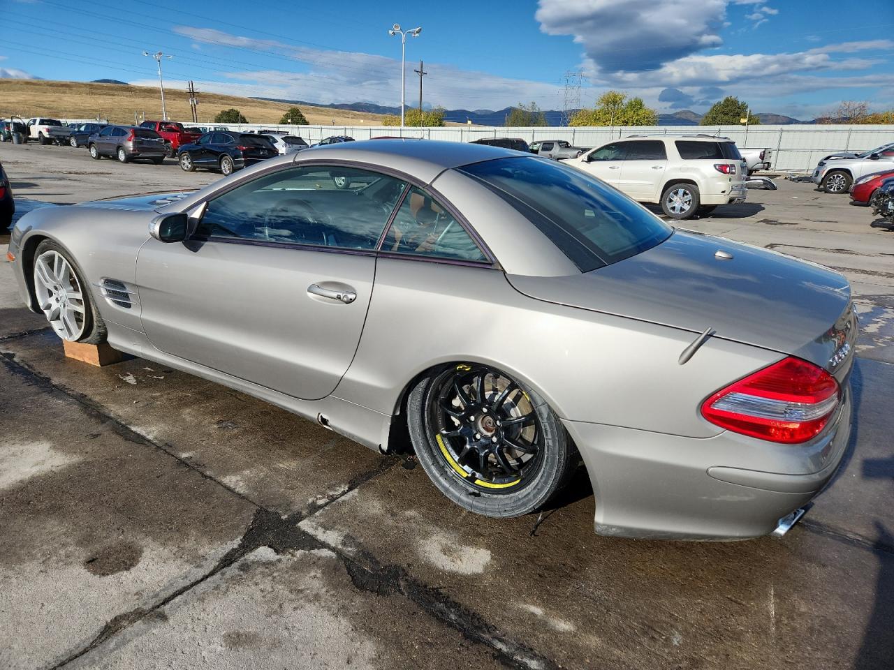 Mercedes-Benz S-Class 550