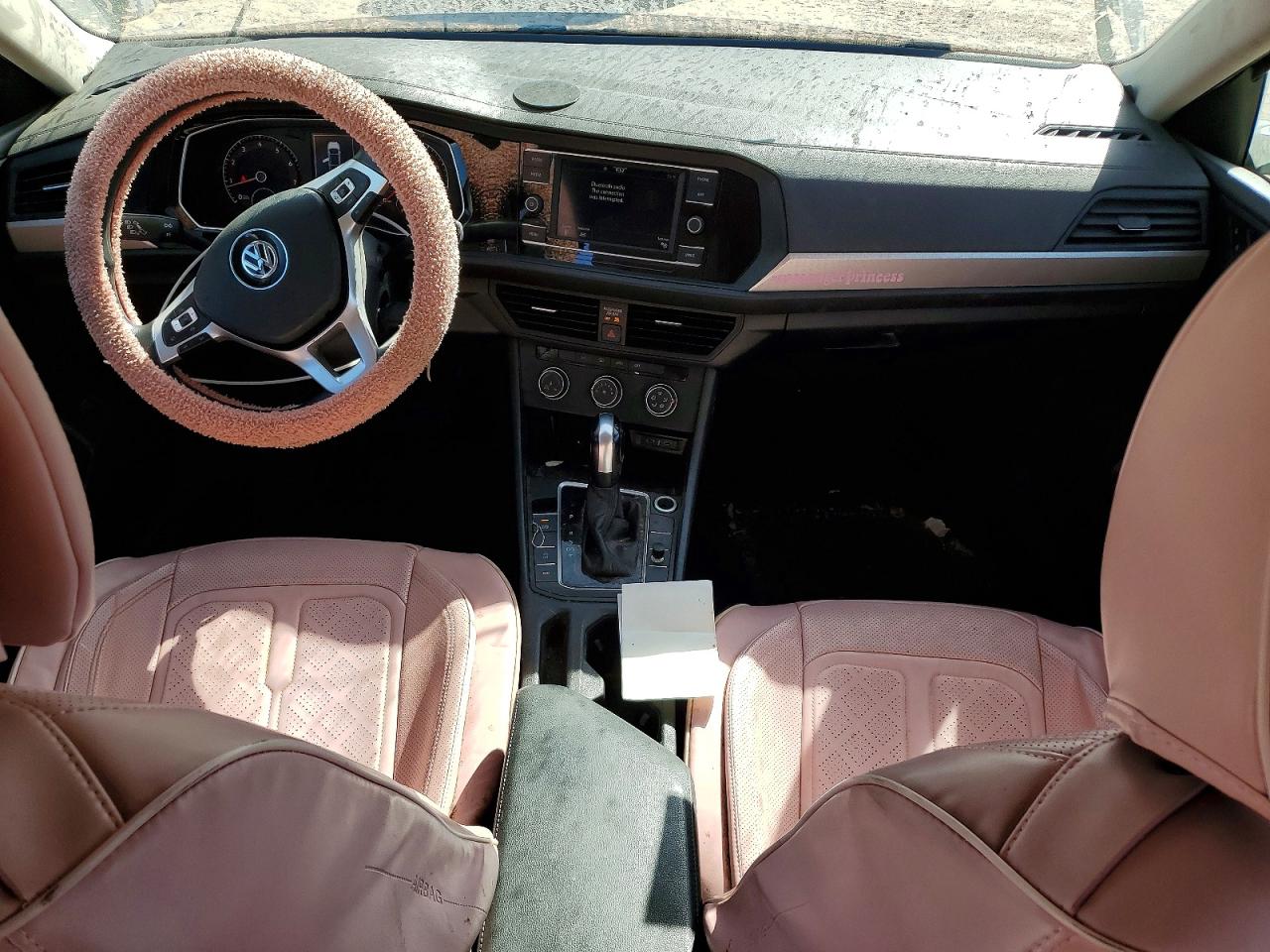 Volkswagen Jetta S
