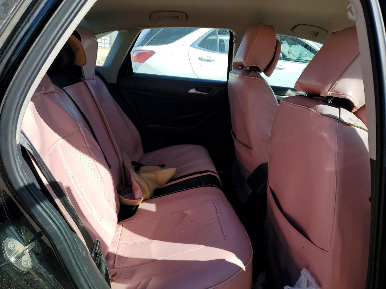 Volkswagen Jetta S