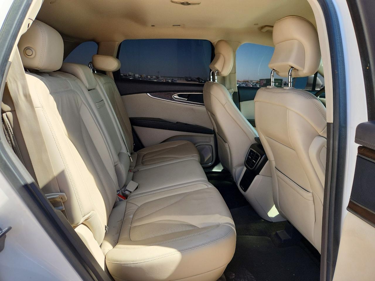 Lincoln MKX Select