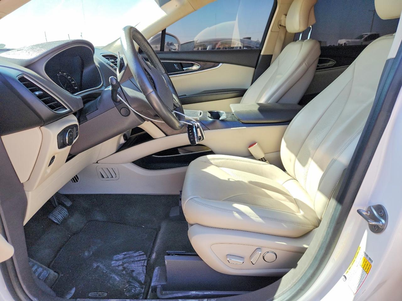 Lincoln MKX Select