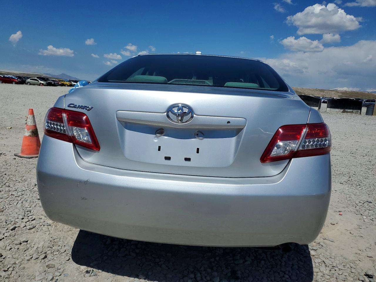 Toyota Camry Base