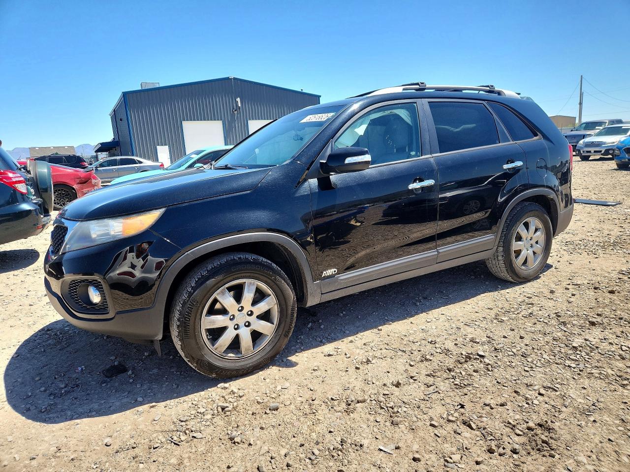 Salvage Kia Sorento Image