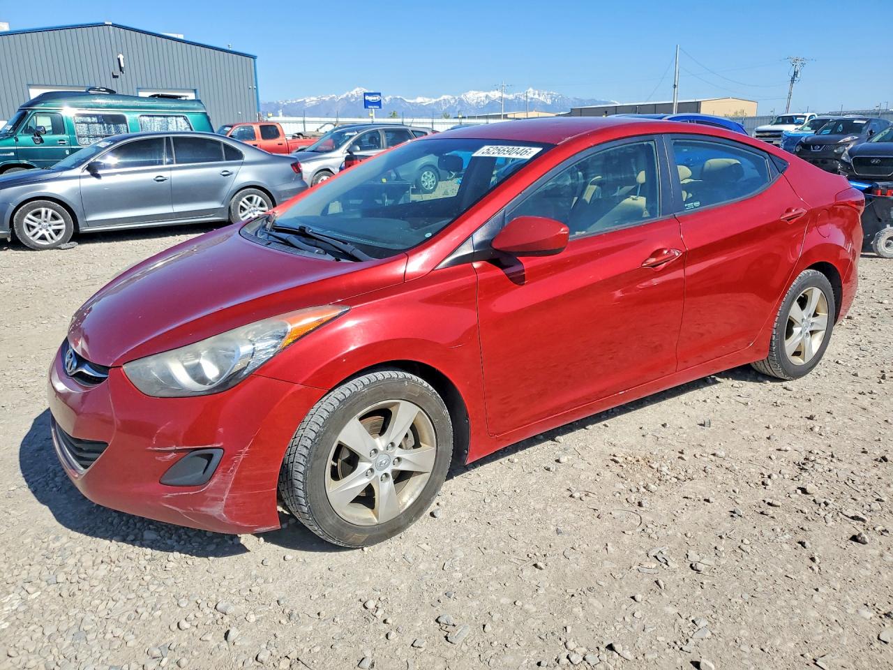 Salvage Hyundai ELANTRA Image