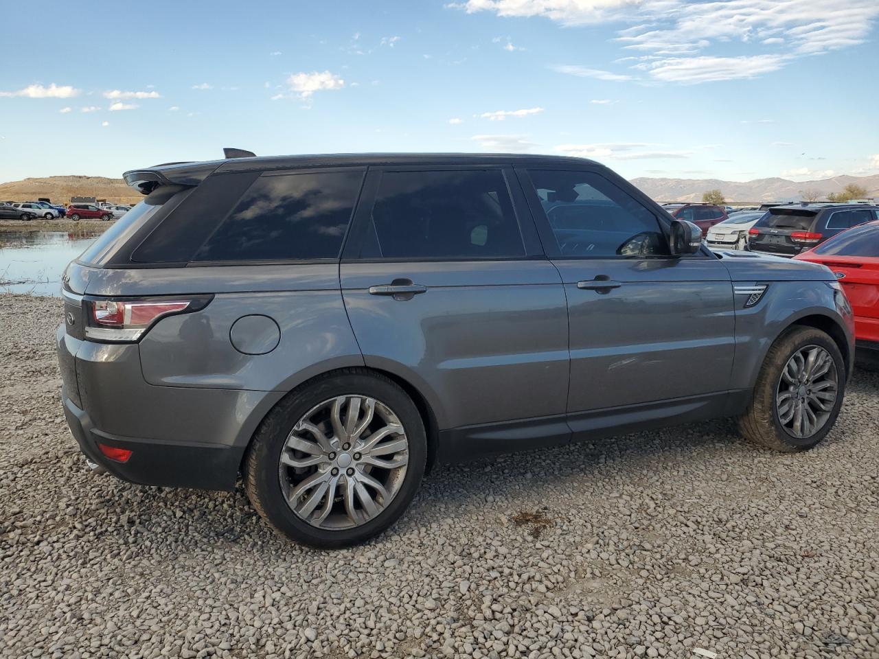 Landau Boat Co Rangerover Hse