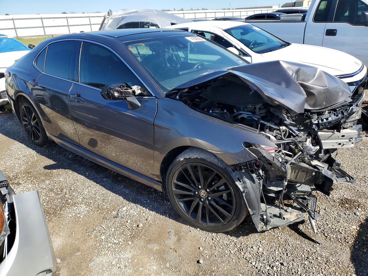 Toyota Camry Xse