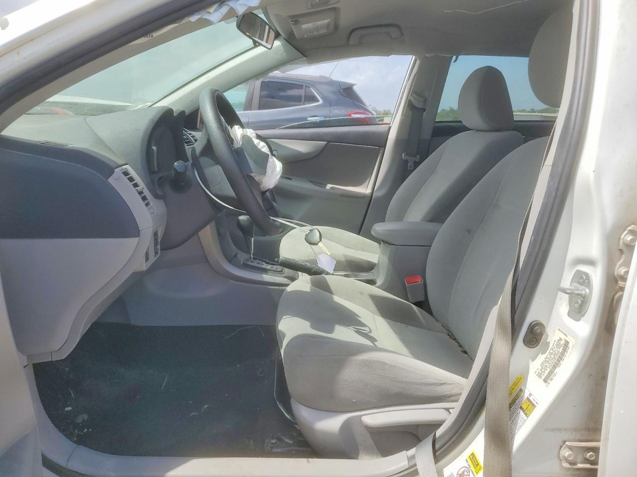 Toyota Corolla L