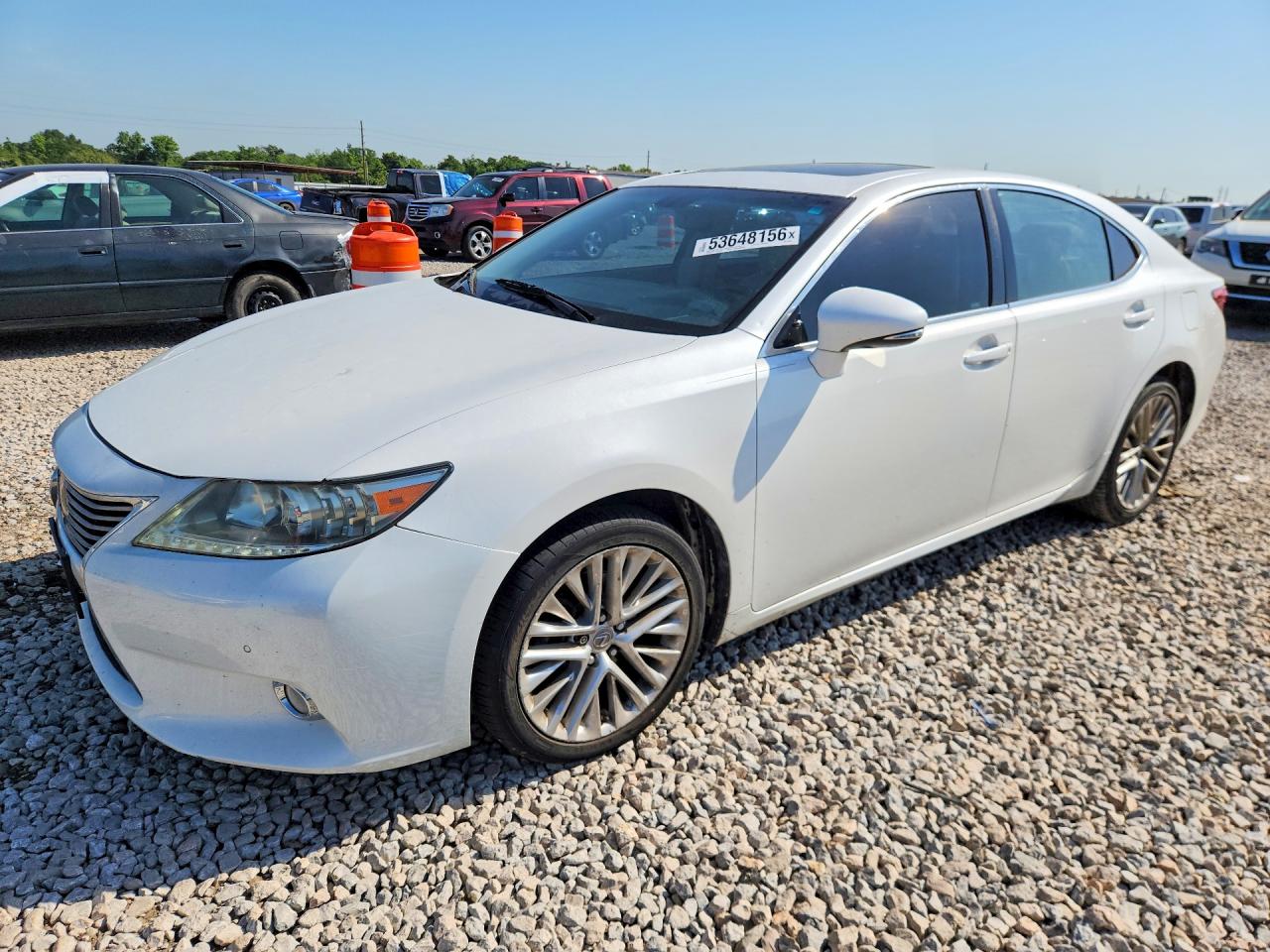 Salvage Lexus Es Image