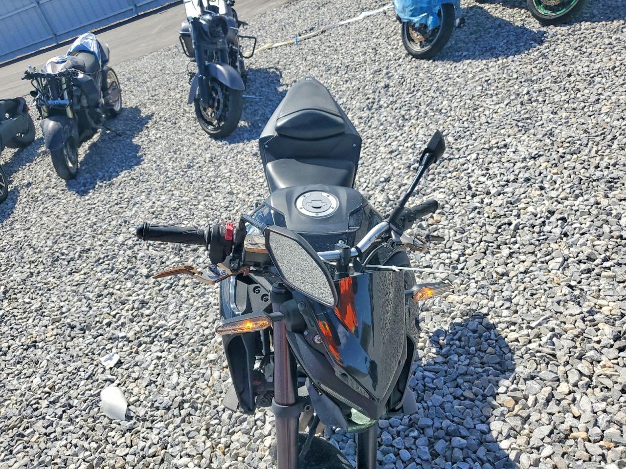 Yamaha Mt-03