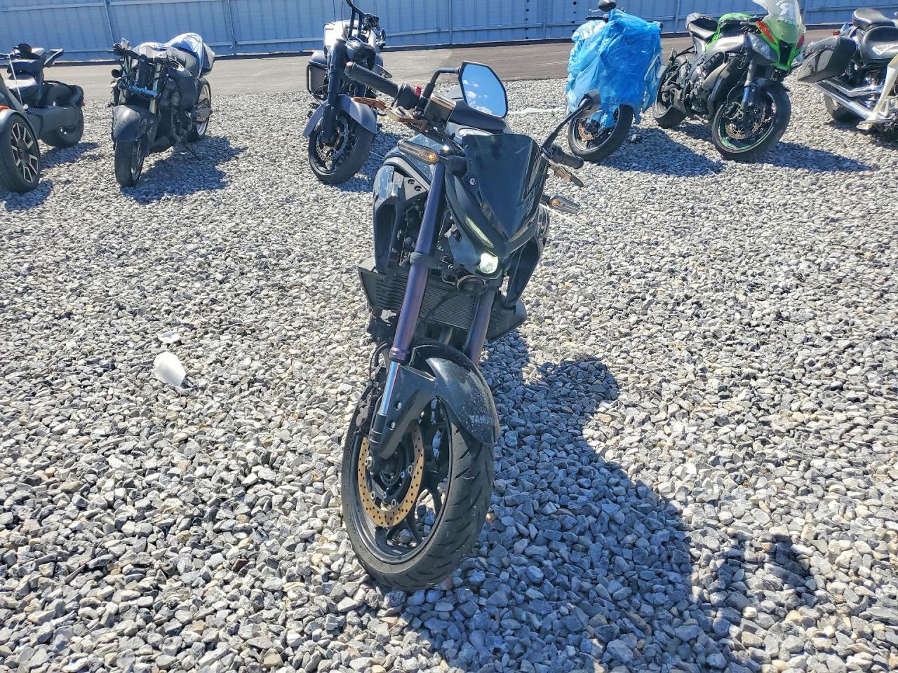 Yamaha Mt-03