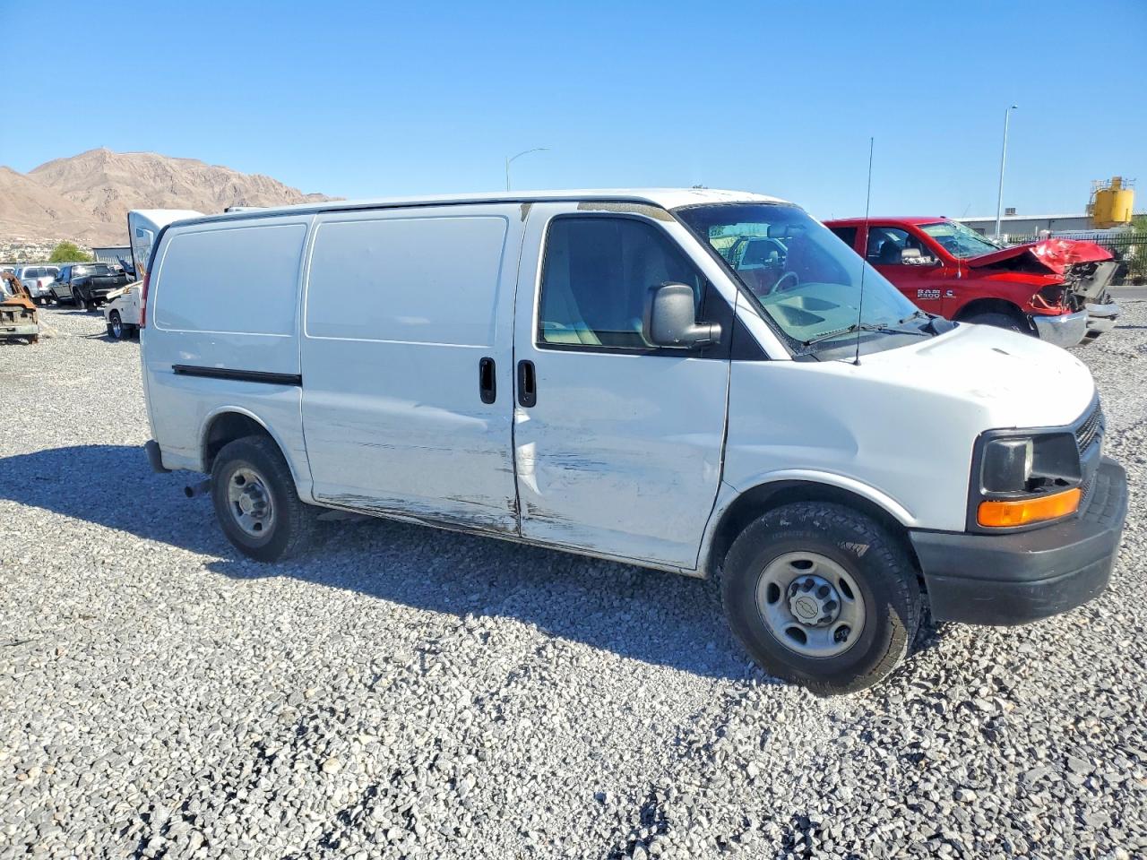 Salvage Chevrolet Express Image