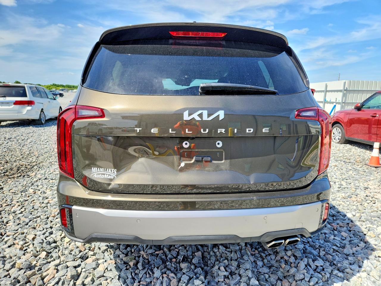 Kia Telluride S