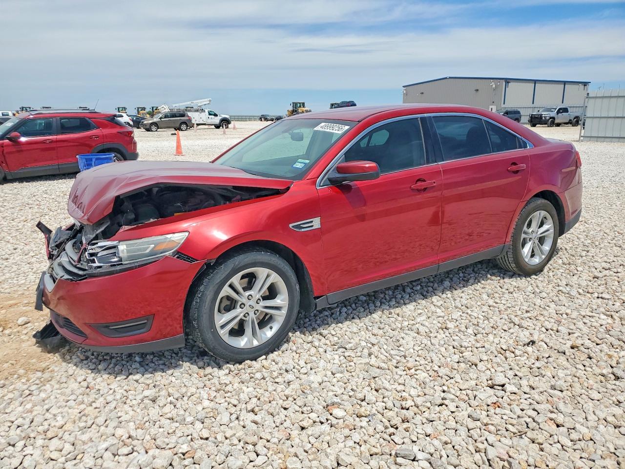 Salvage Ford Taurus Image