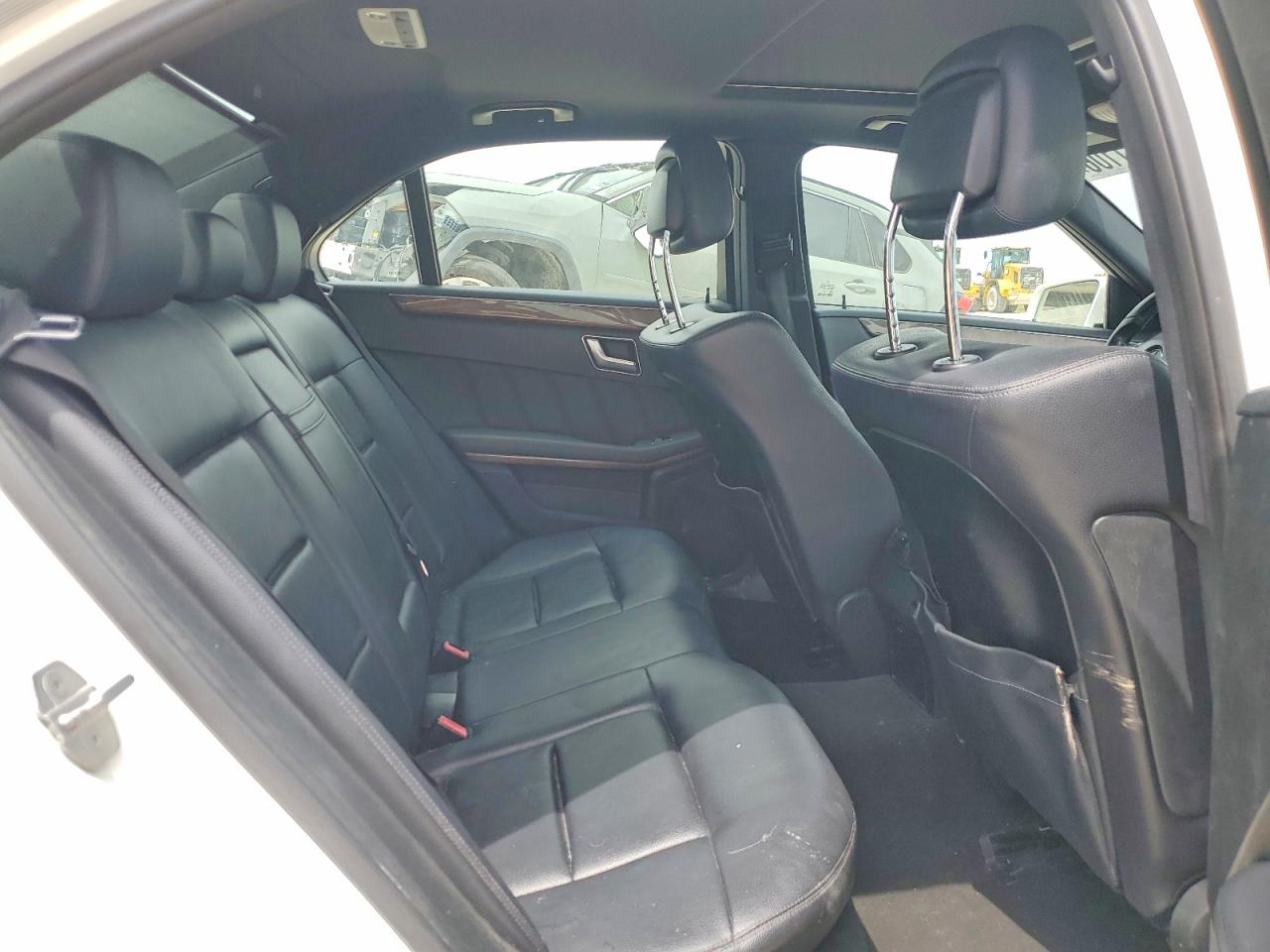Mercedes-Benz E-Class 350