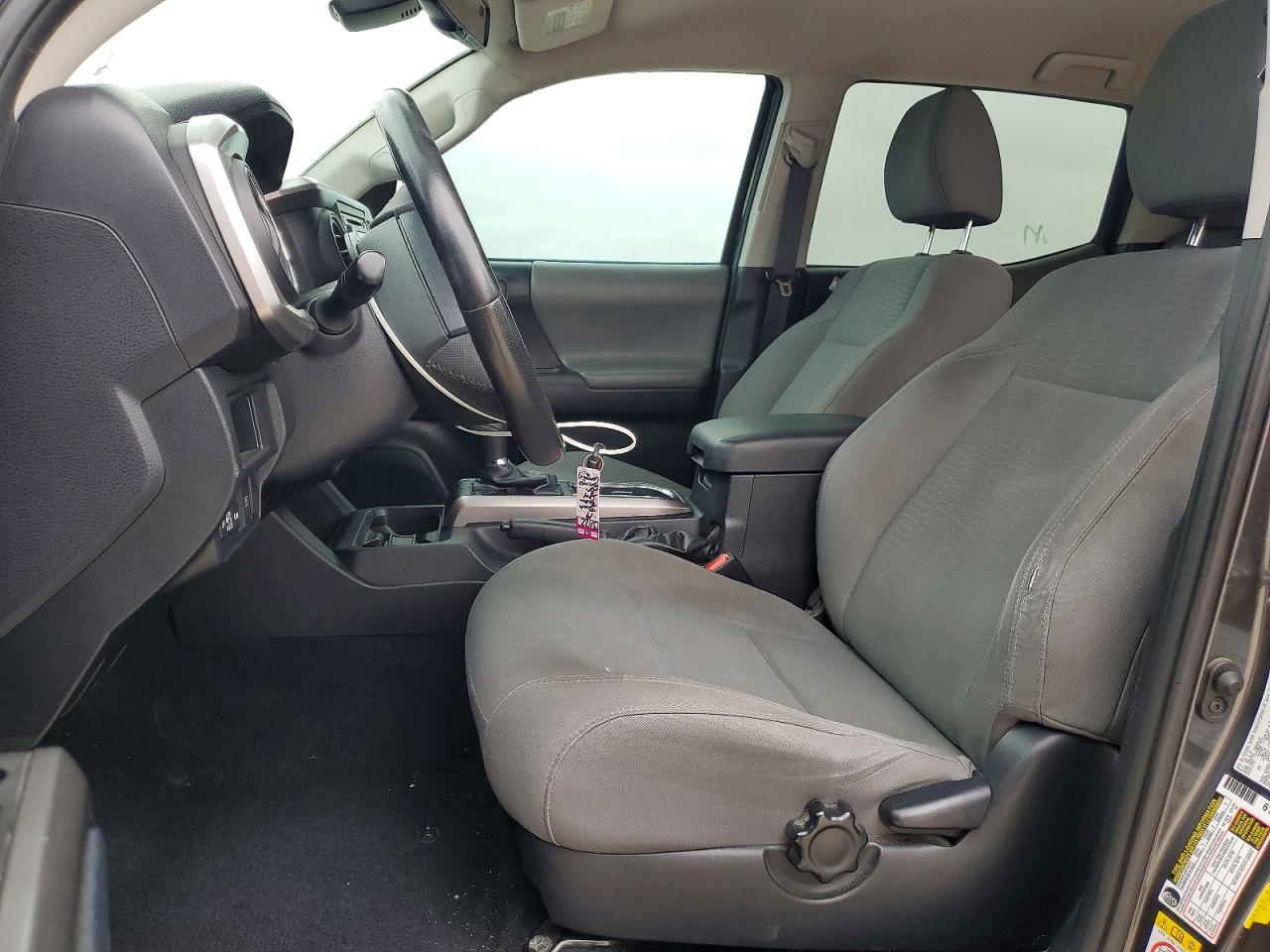 Toyota Tacoma Sr5 V6