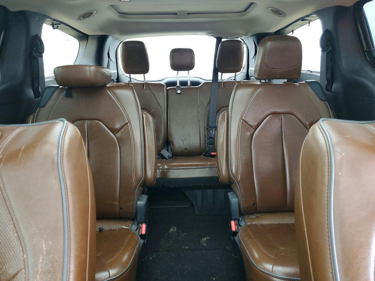 Chrysler Pacifica Limited