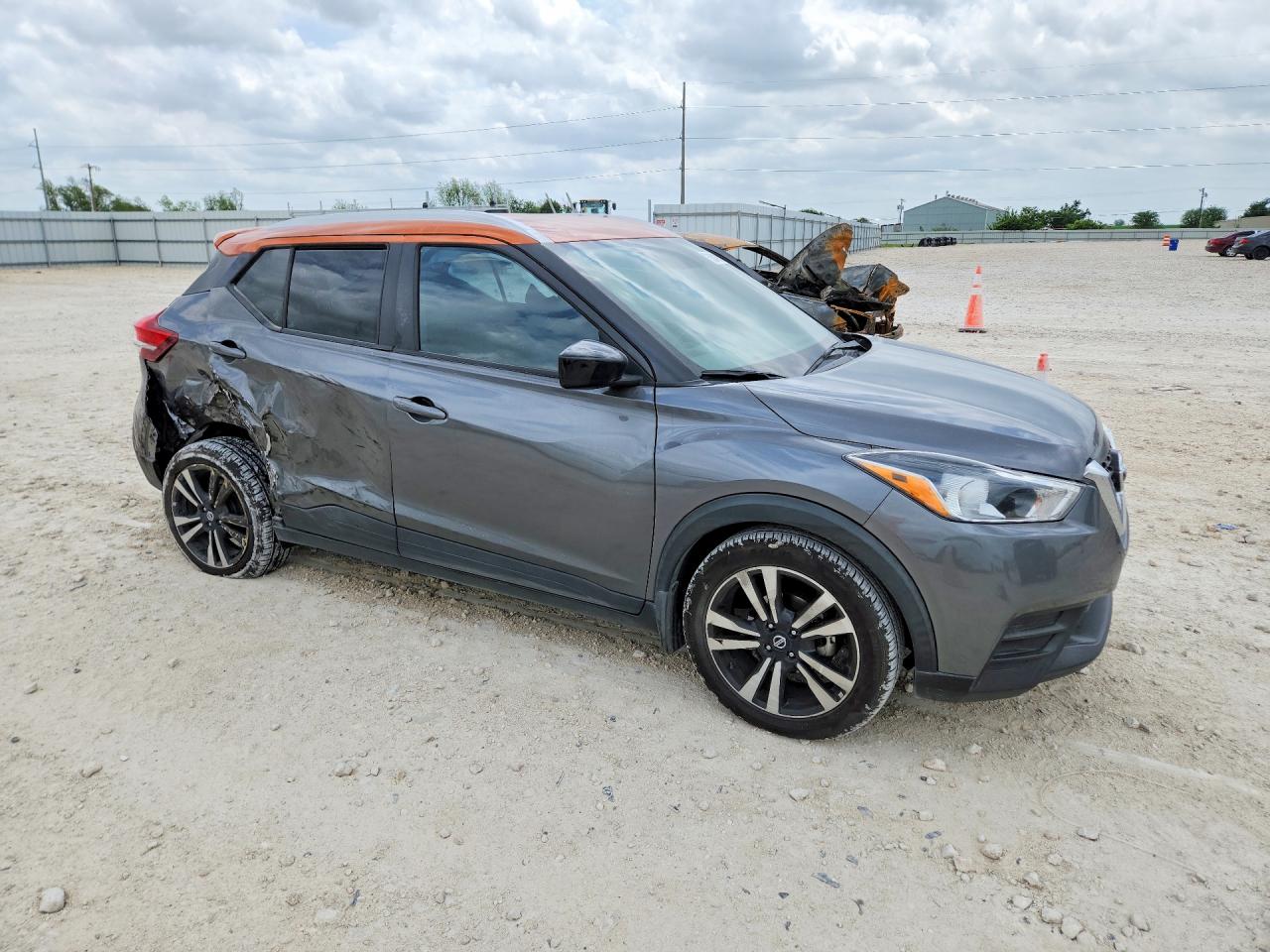 Nissan Kicks Sv