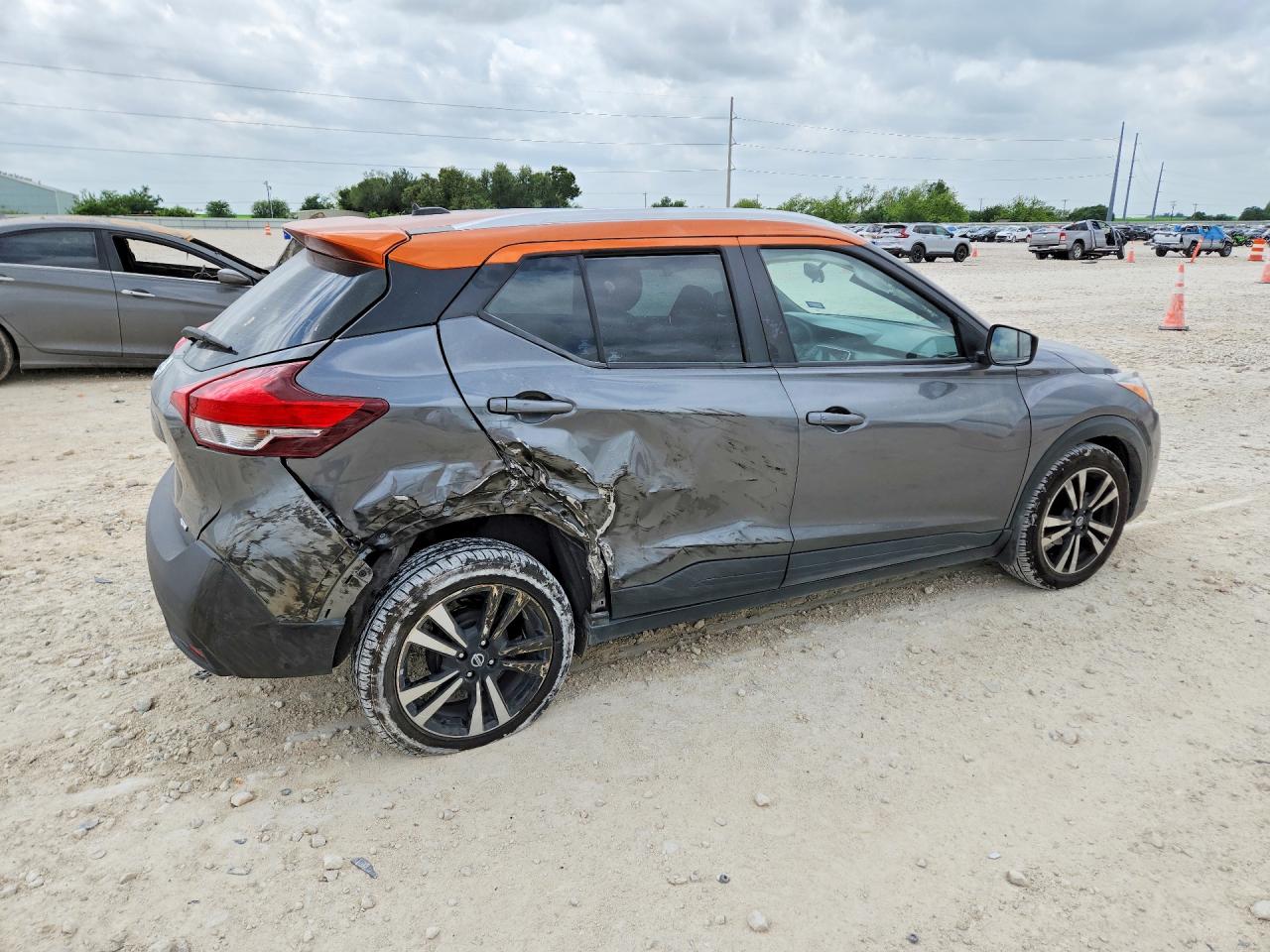Nissan Kicks Sv