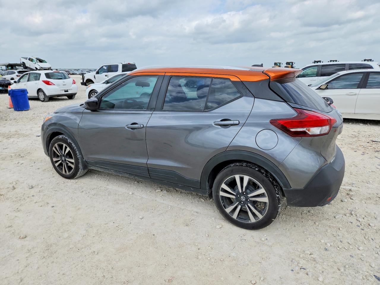 Nissan Kicks Sv