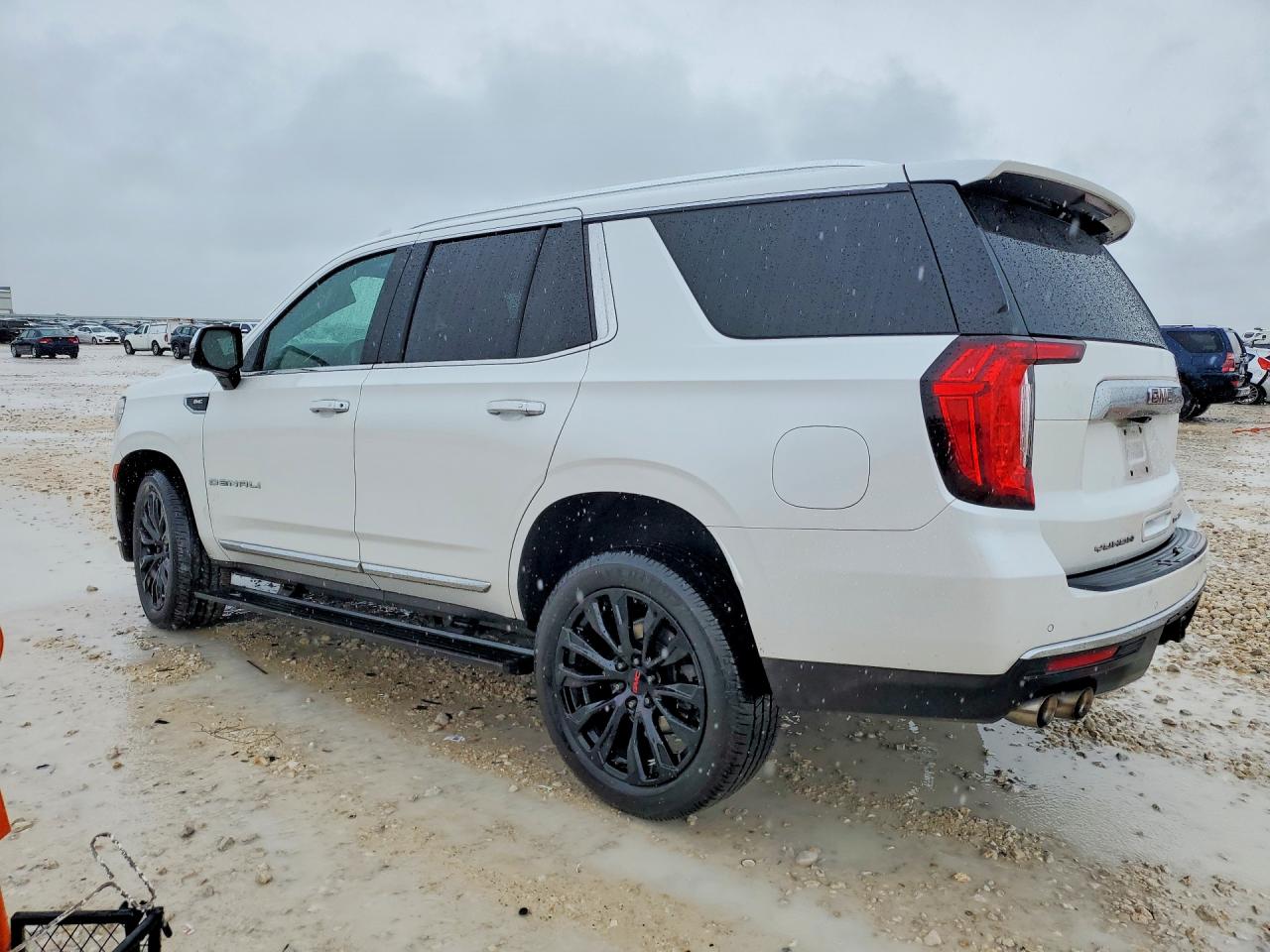 GMC Yukon Denali