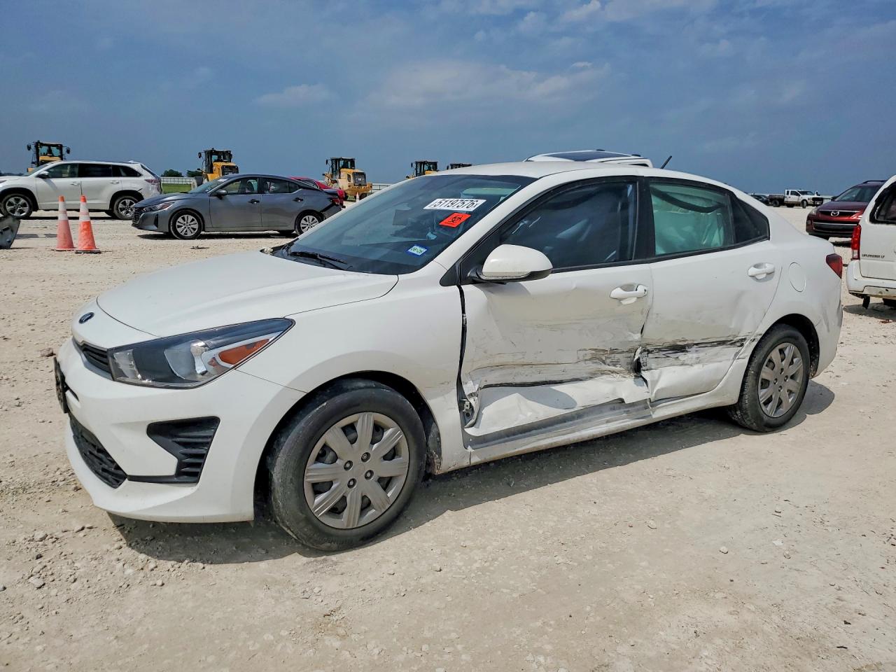 Salvage Kia Rio Image