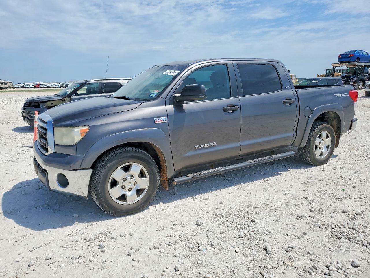 Salvage Toyota Tundra Image