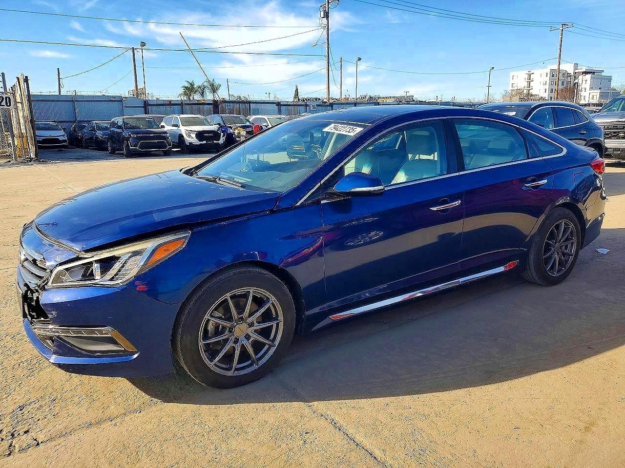 Salvage Hyundai SONATA Image