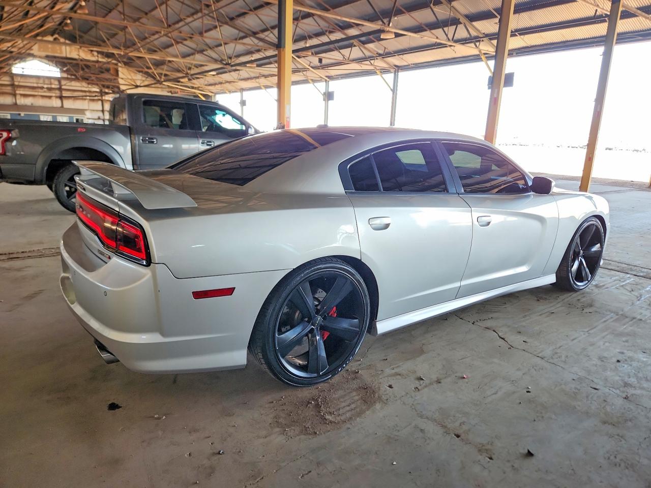Dodge Charger Srt-8