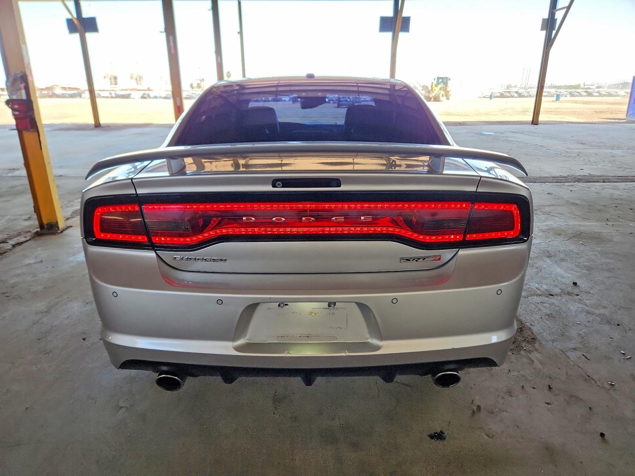 Dodge Charger Srt-8