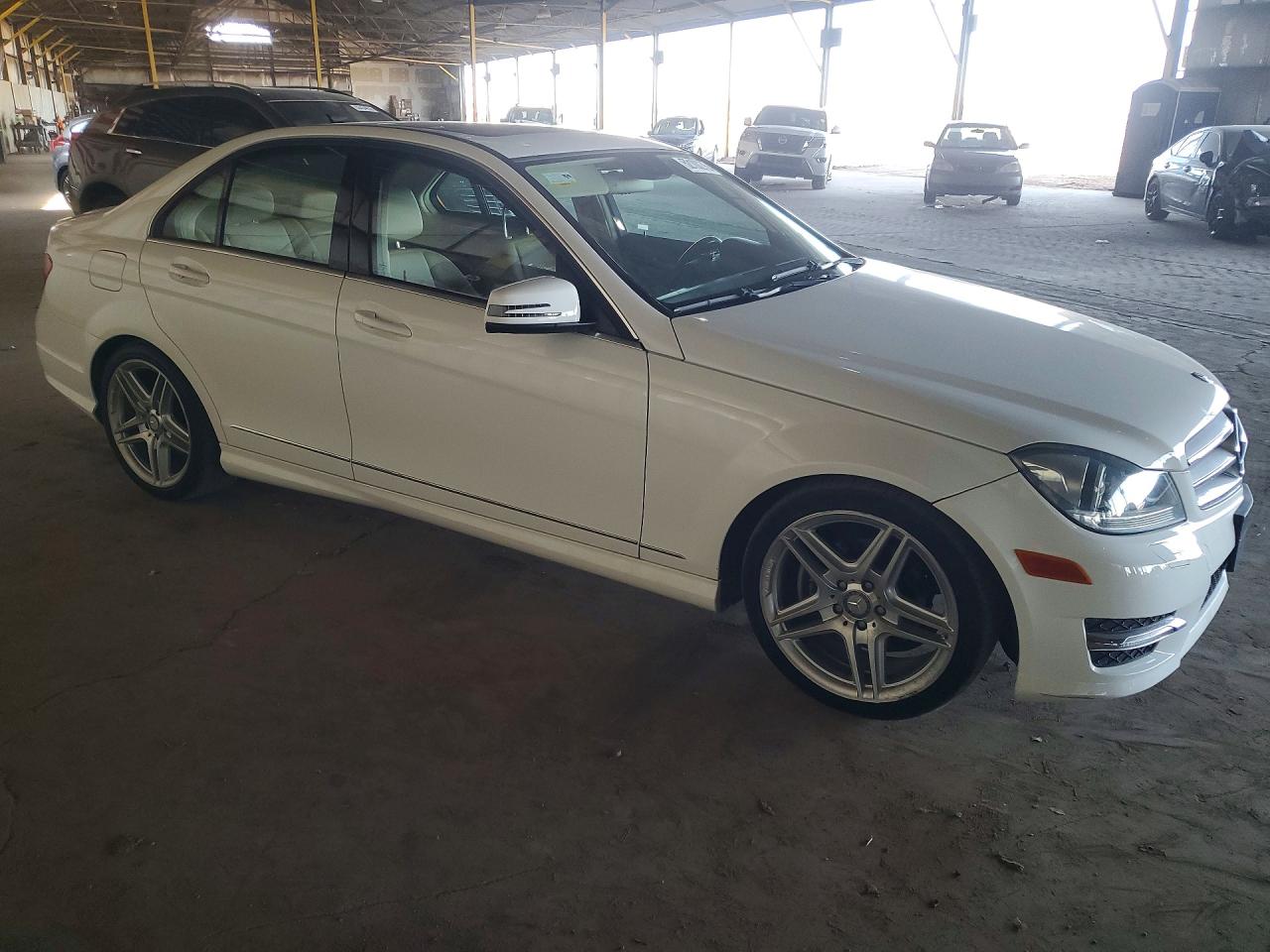 Mercedes-Benz C-Class 250